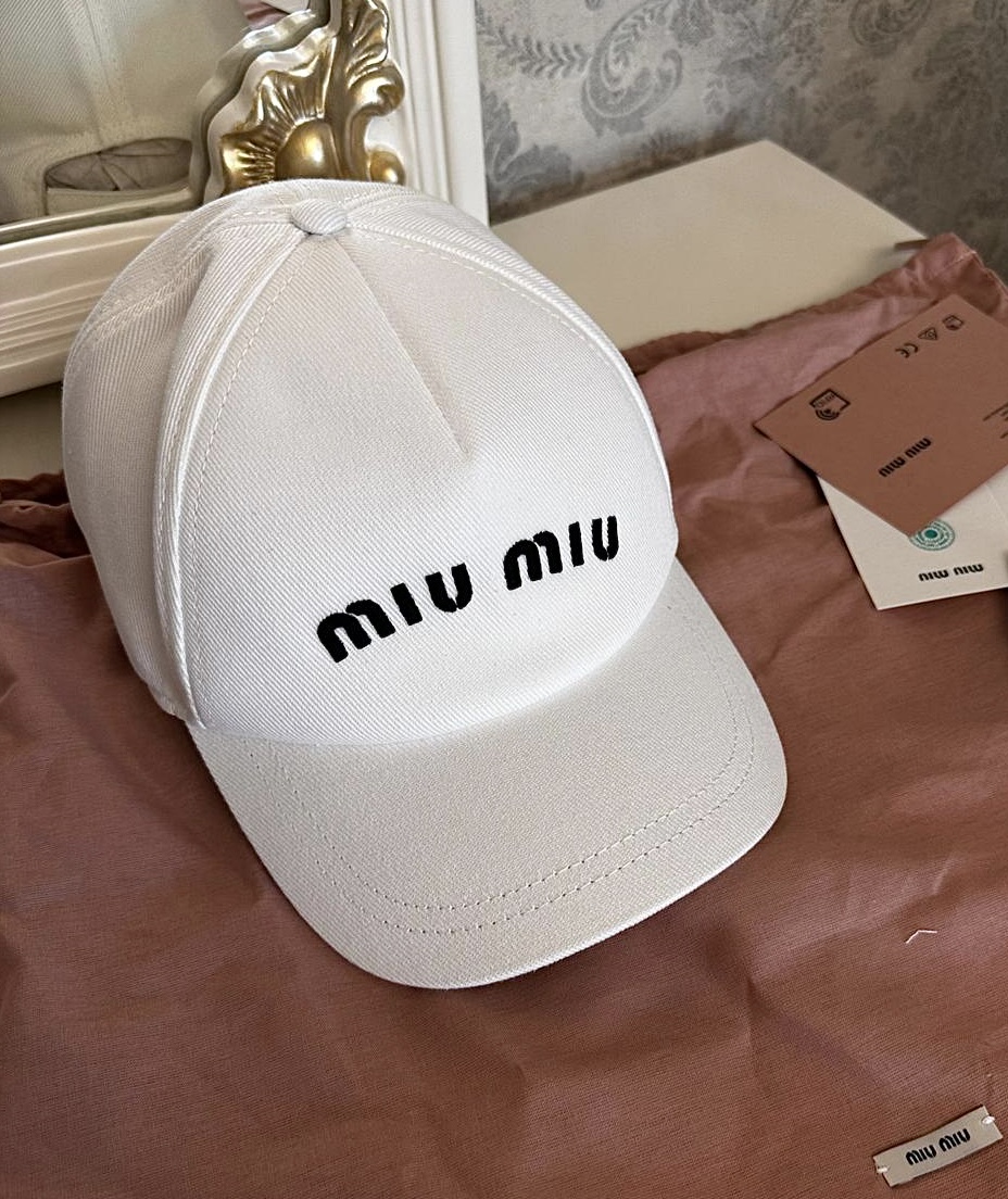 Кепка Miu Miu фото смотреть