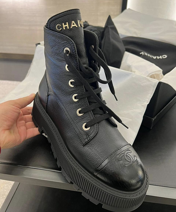 Chanel Ботинки