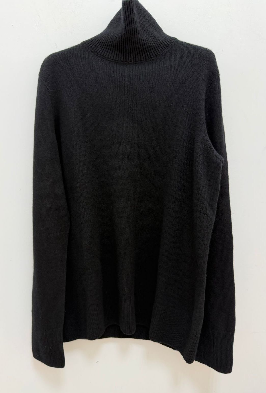 Свитер The Row смотреть фото