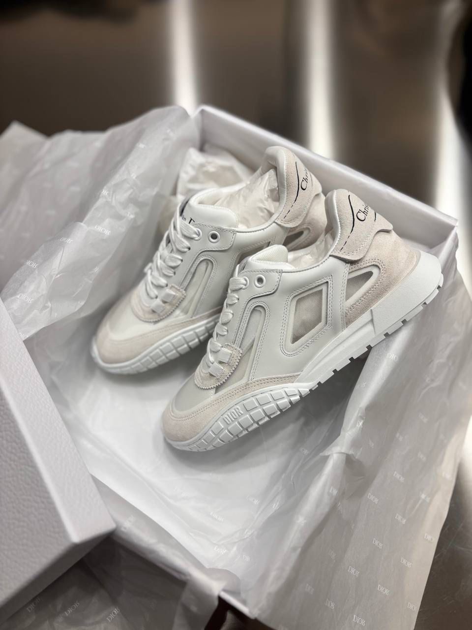 Кроссовки смотреть фото