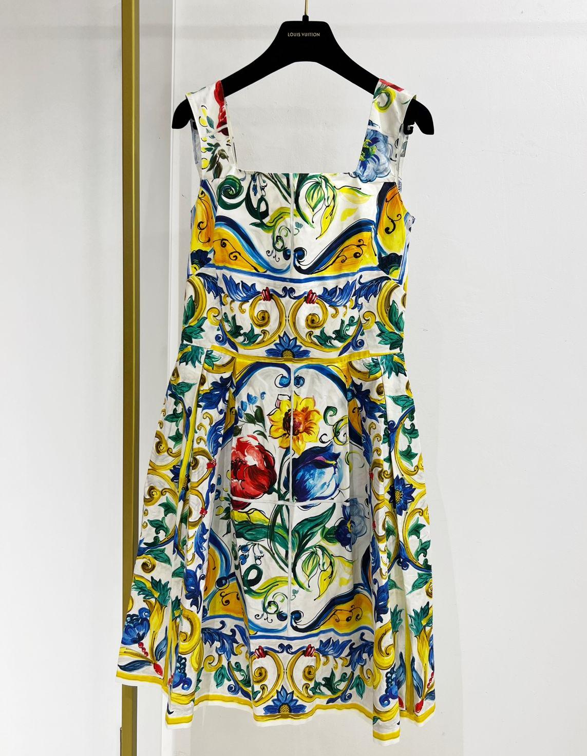 Платье Dolce & Gabbana смотреть фото