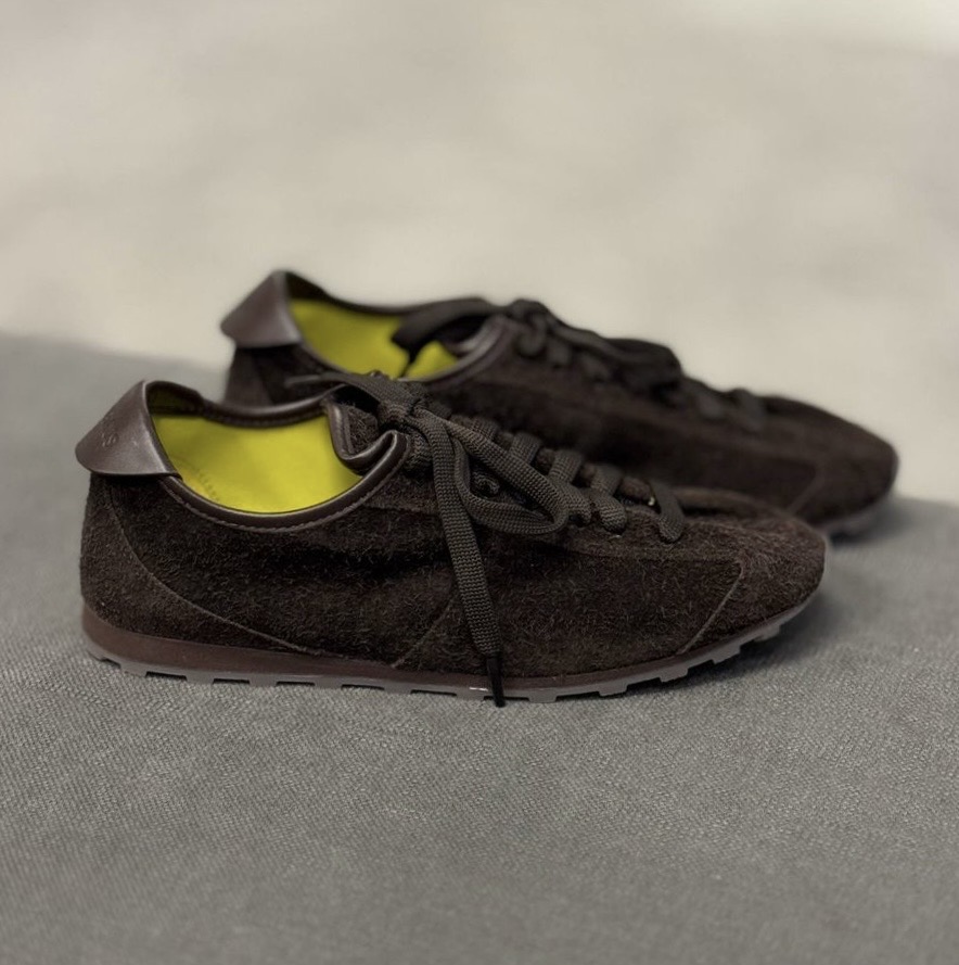 Кроссовки смотреть фото