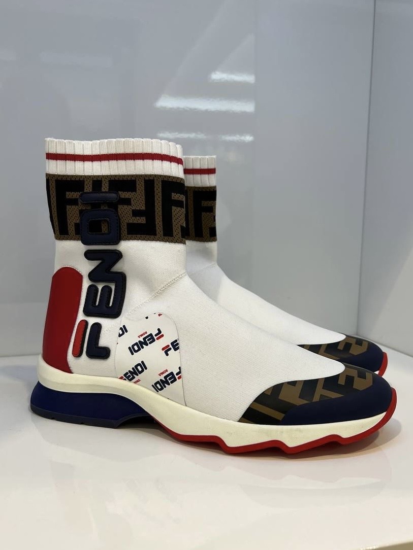 Кроссовки-хайтопы смотреть фото