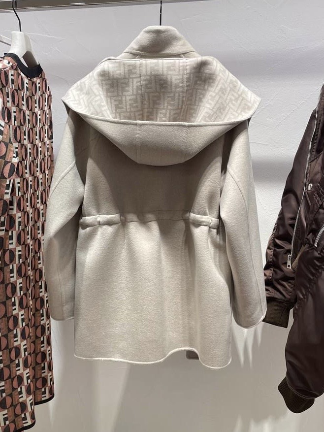 Пальто смотреть фото