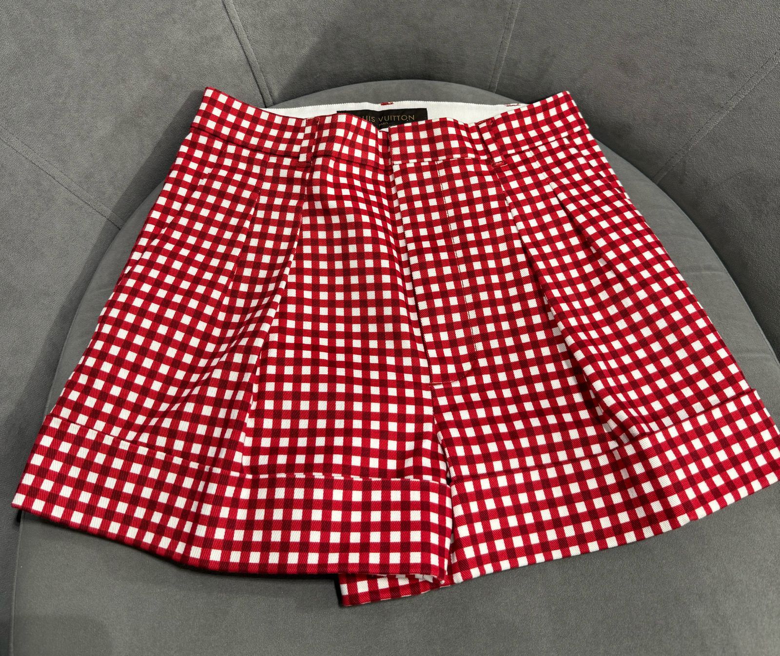 Шорты Louis Vuitton смотреть фото