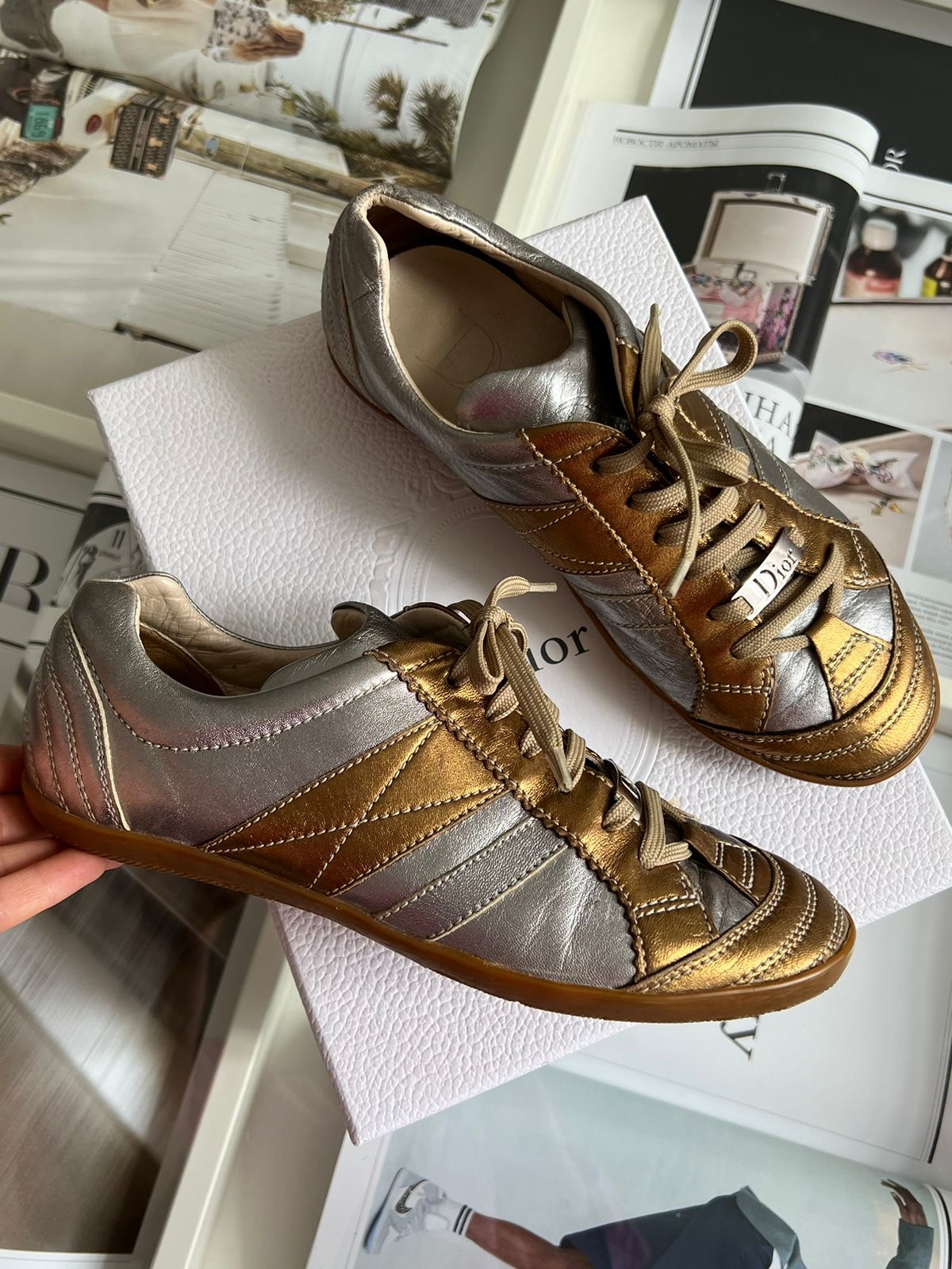 Кроссовки смотреть фото