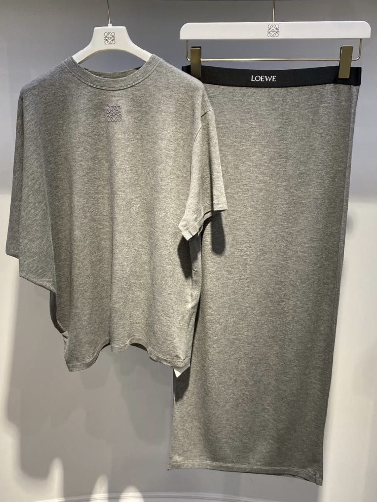 Костюм Loewe смотреть фото