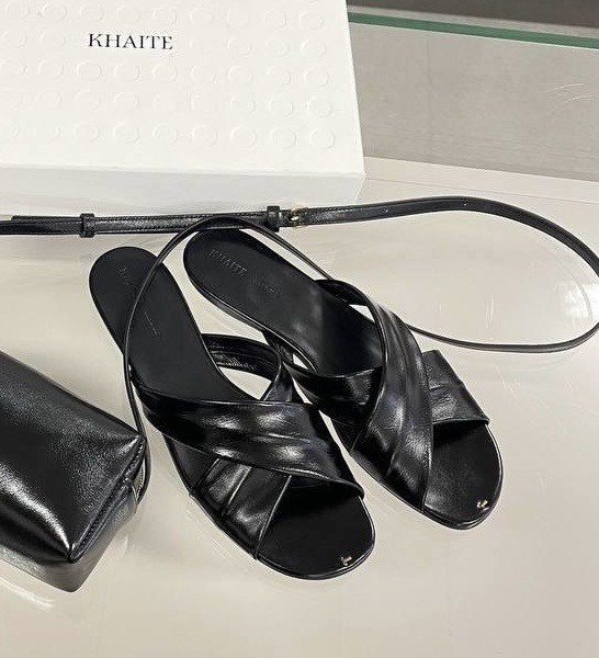 Шлёпки смотреть фото