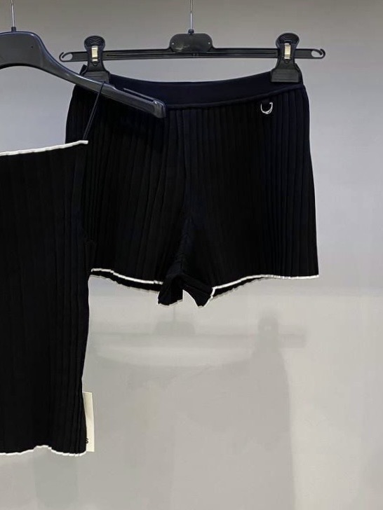 Шорты Jacquemus смотреть фото