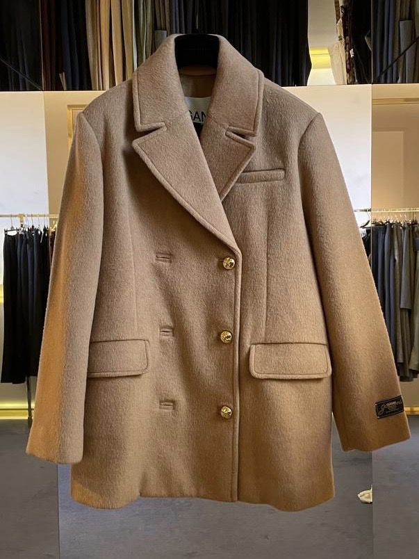 Пальто смотреть фото