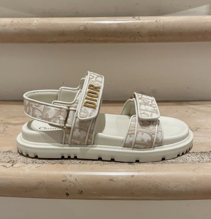 Сандалии смотреть фото