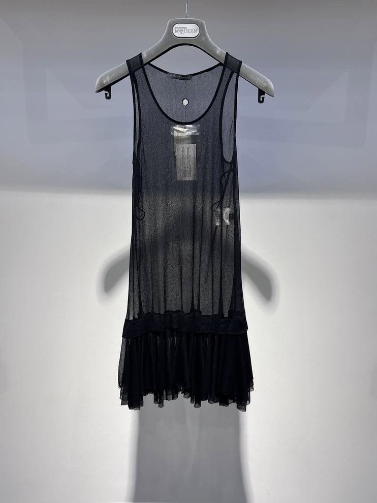 Топ Alexander McQueen смотреть фото