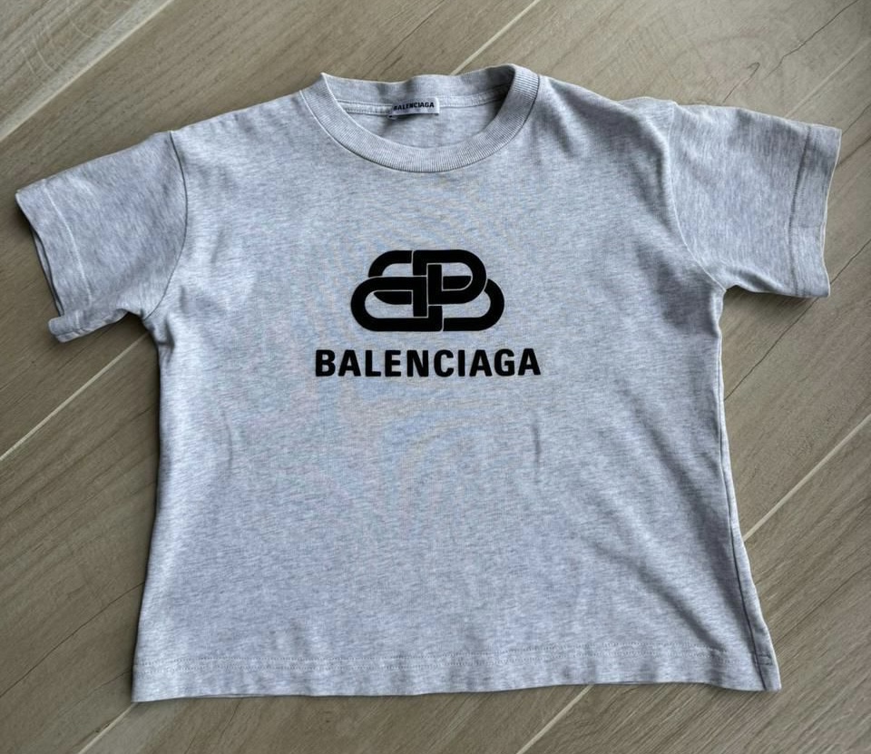 Футболка Balenciaga смотреть фото