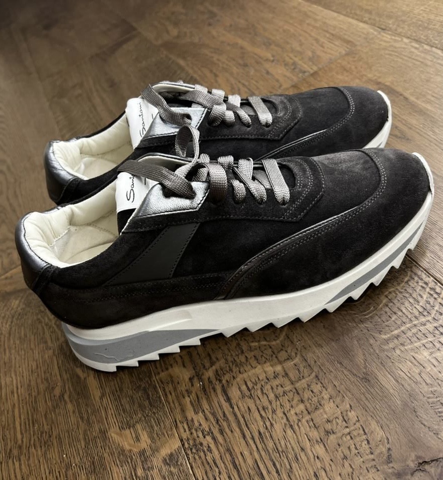 Кроссовки смотреть фото