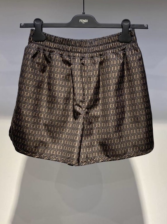 Шорты Fendi смотреть фото