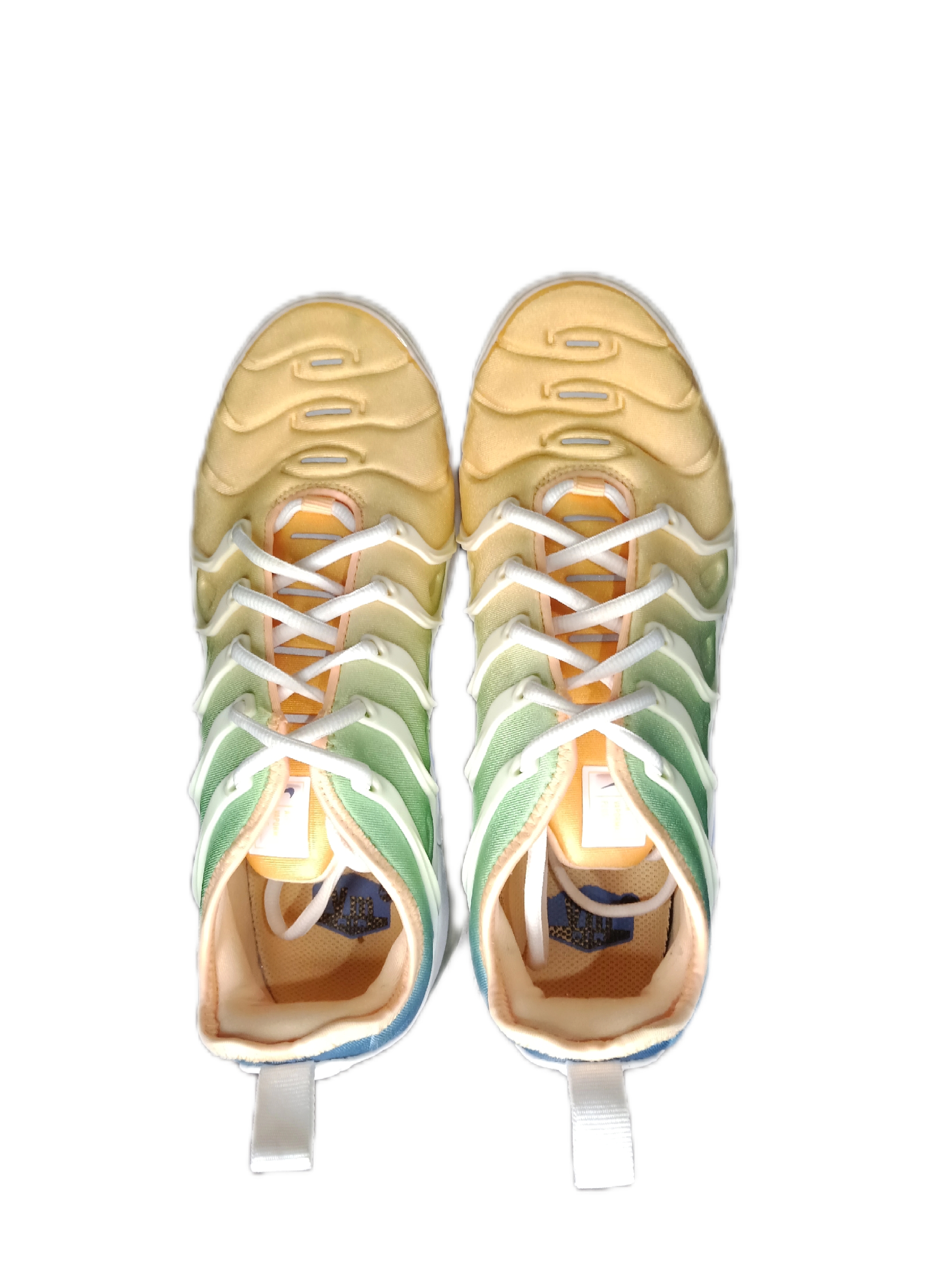 Кроссовки смотреть фото