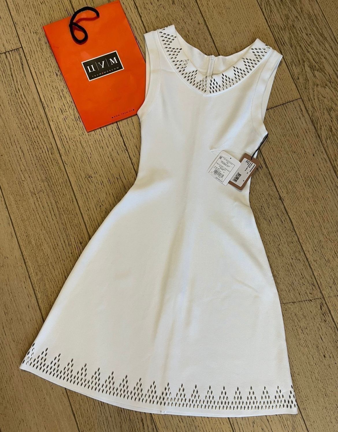Платье ALAÏA смотреть фото