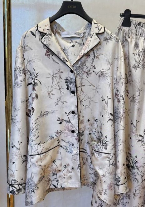 Пижамная рубашка Christian Dior смотреть фото