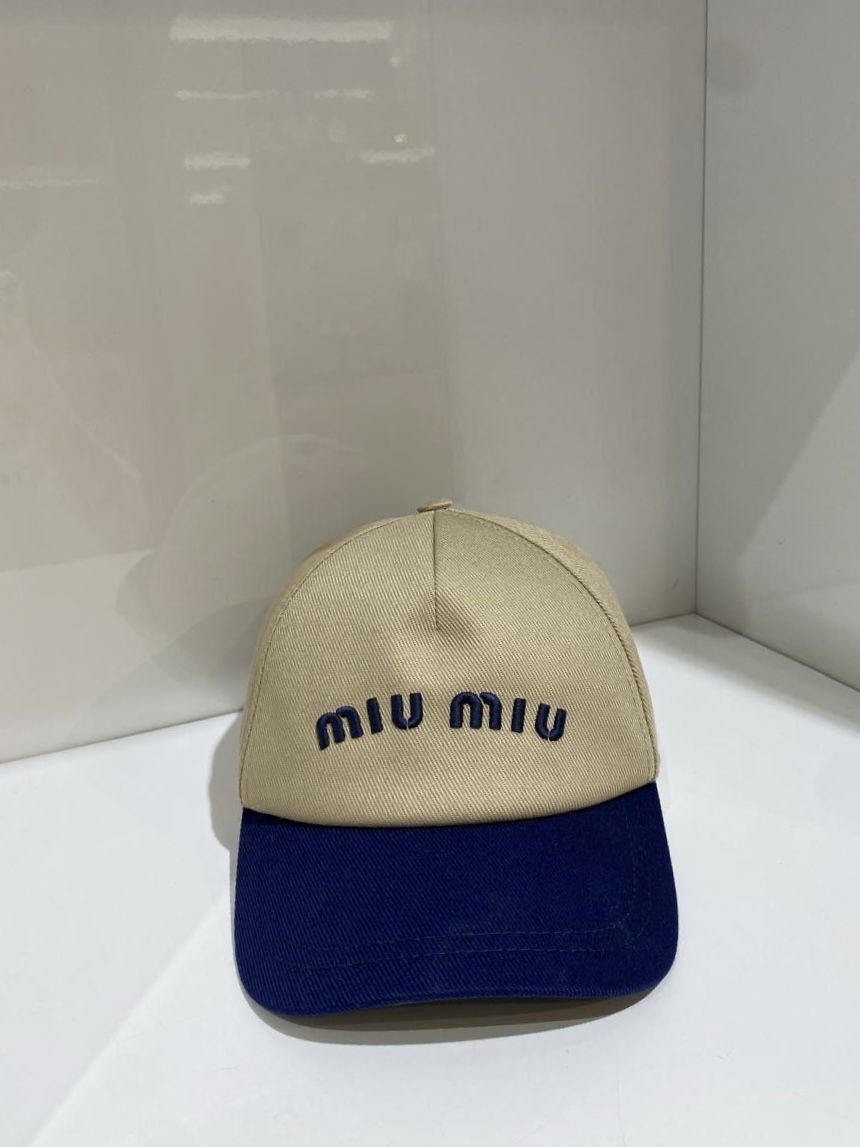 Кепка Miu Miu фото смотреть