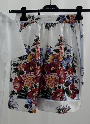 Шорты Dolce & Gabbana смотреть фото