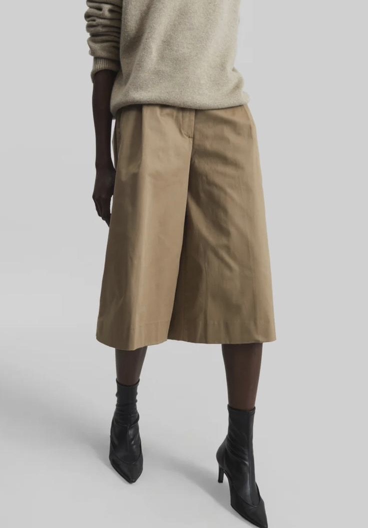 Шорты-бермуды The Frankie Shop смотреть фото