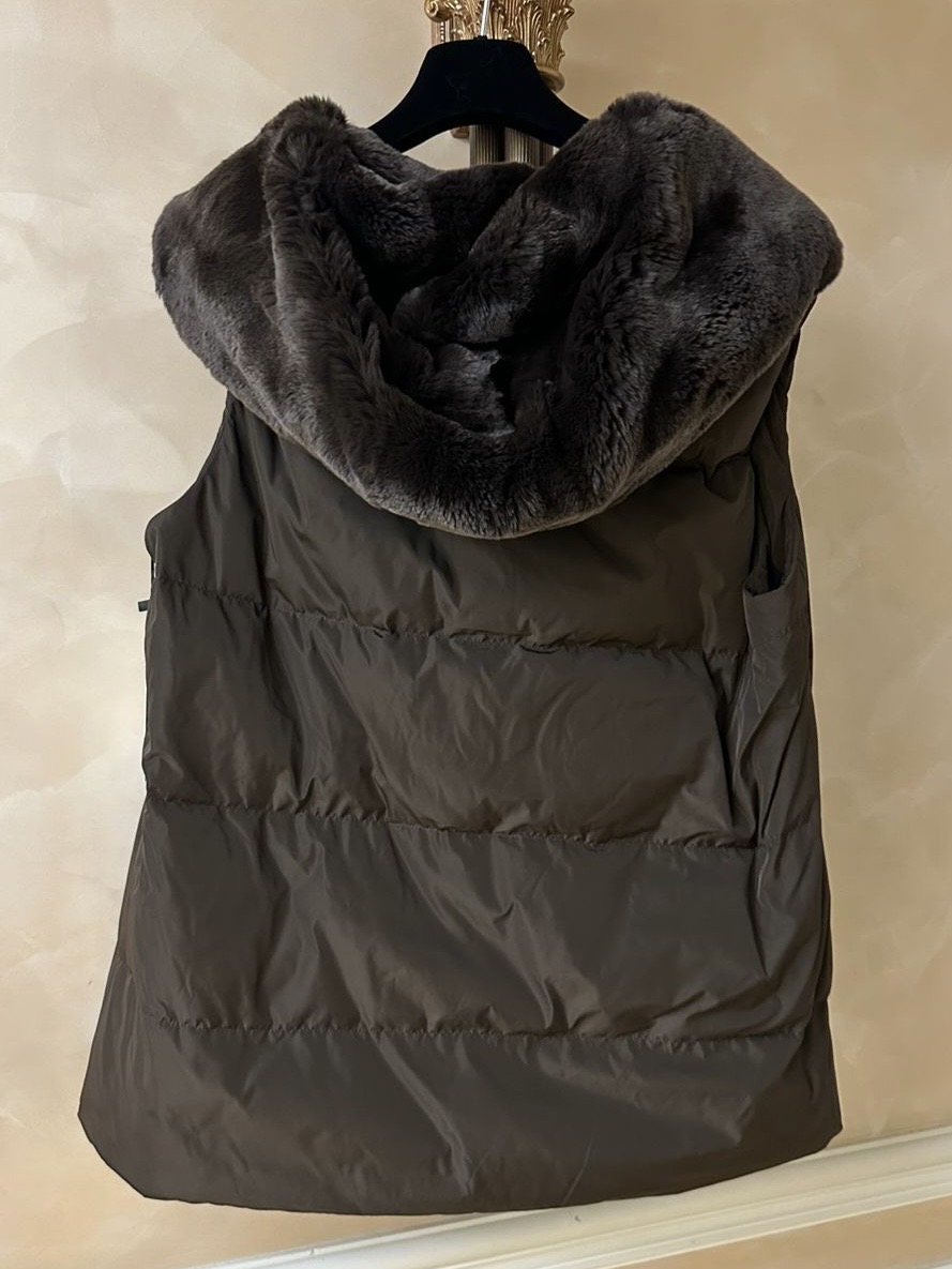 Жилетка смотреть фото