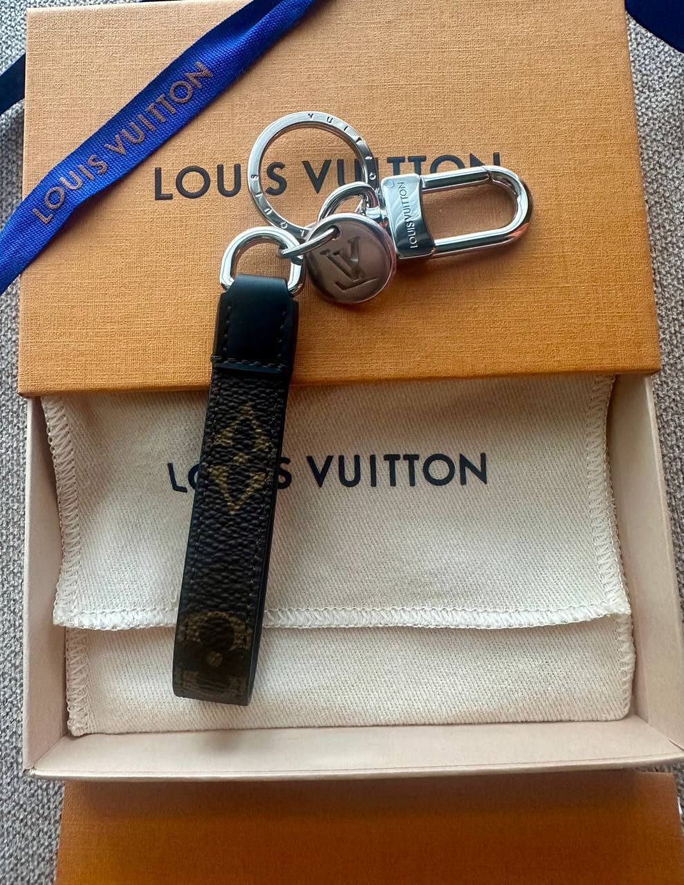 Брелок Louis Vuitton смотреть фото