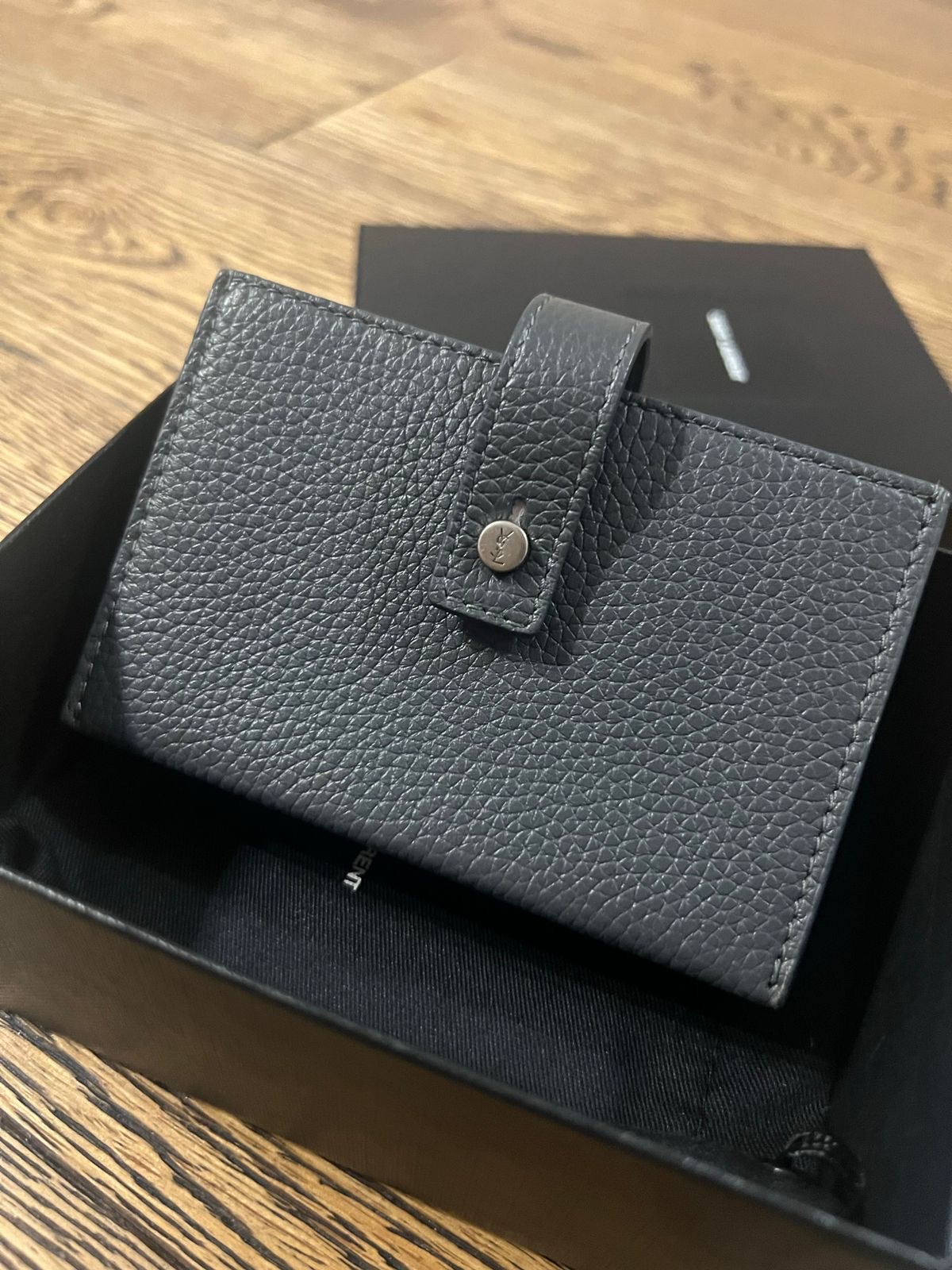 Картхолдер смотреть фото