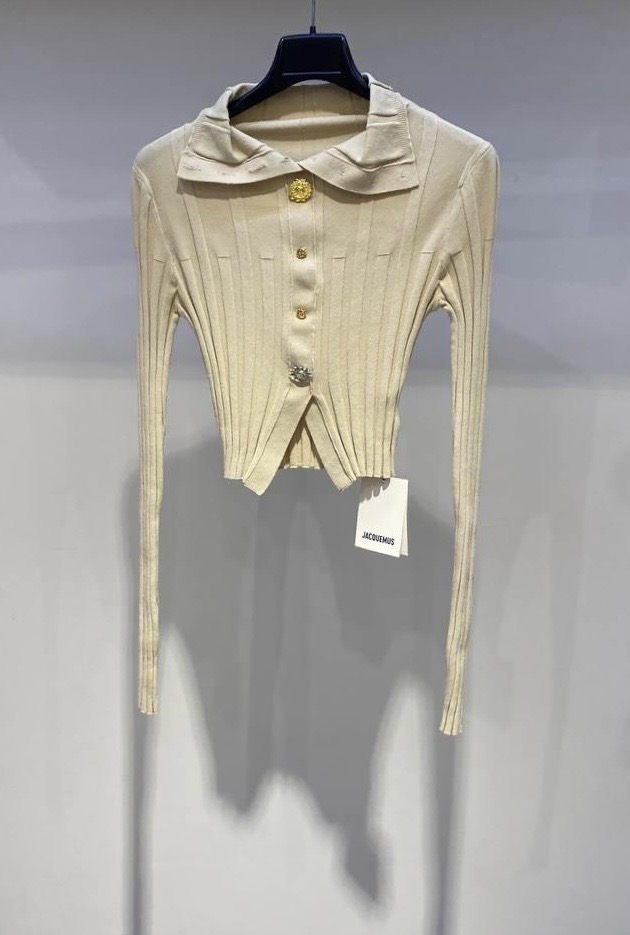 Топ Jacquemus смотреть фото