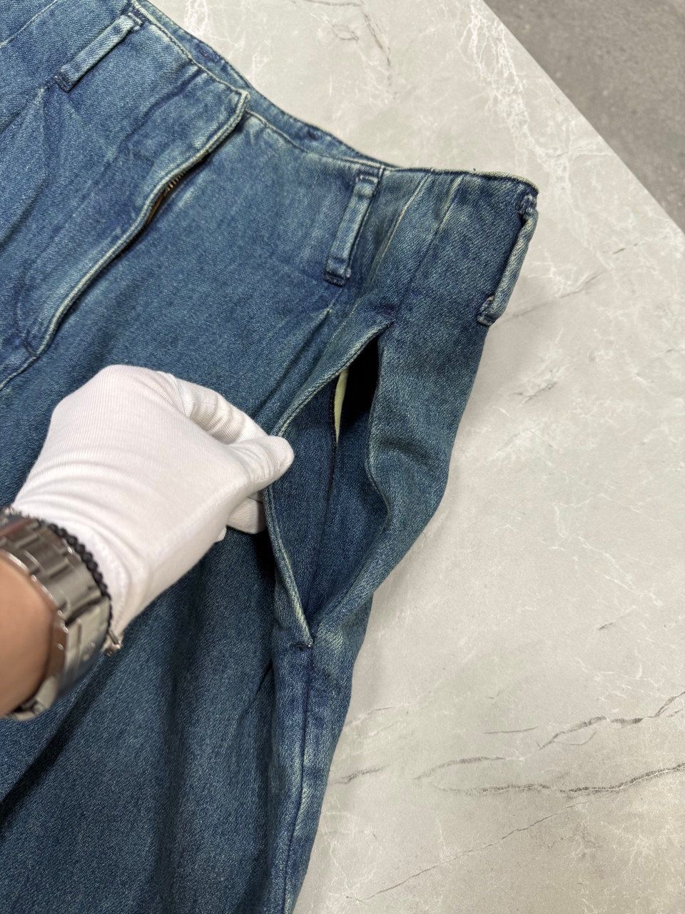 Джинсы GOLDEN GOOSE смотреть фото