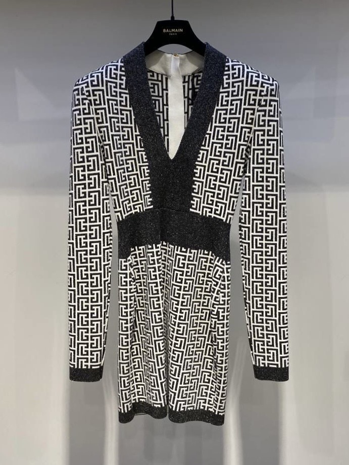Платье Платье Balmain смотреть фото