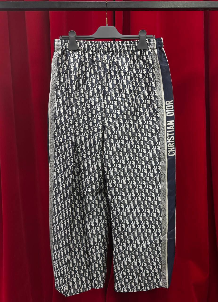 Брюки Christian Dior смотреть фото
