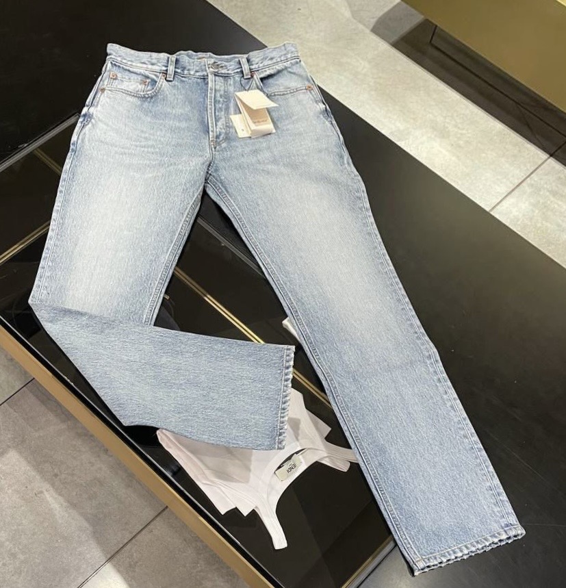 Джинсы Saint Laurent смотреть фото