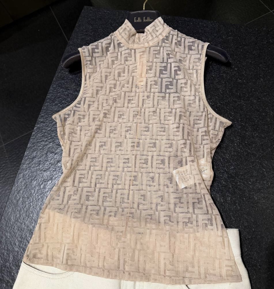 Топ Fendi смотреть фото