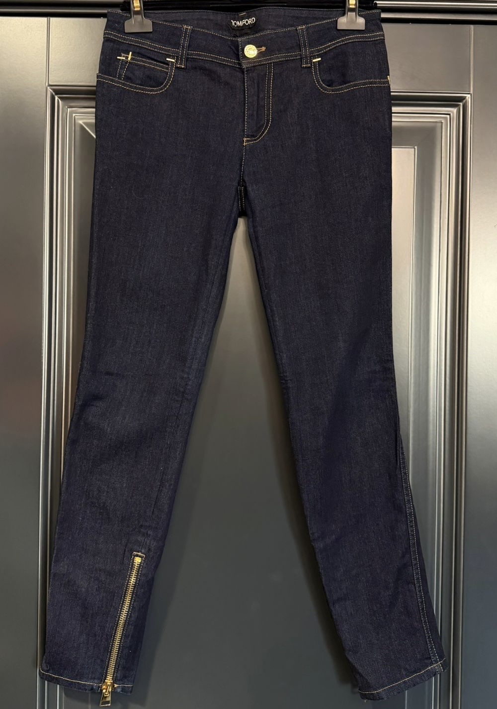 Джинсы Tom Ford смотреть фото