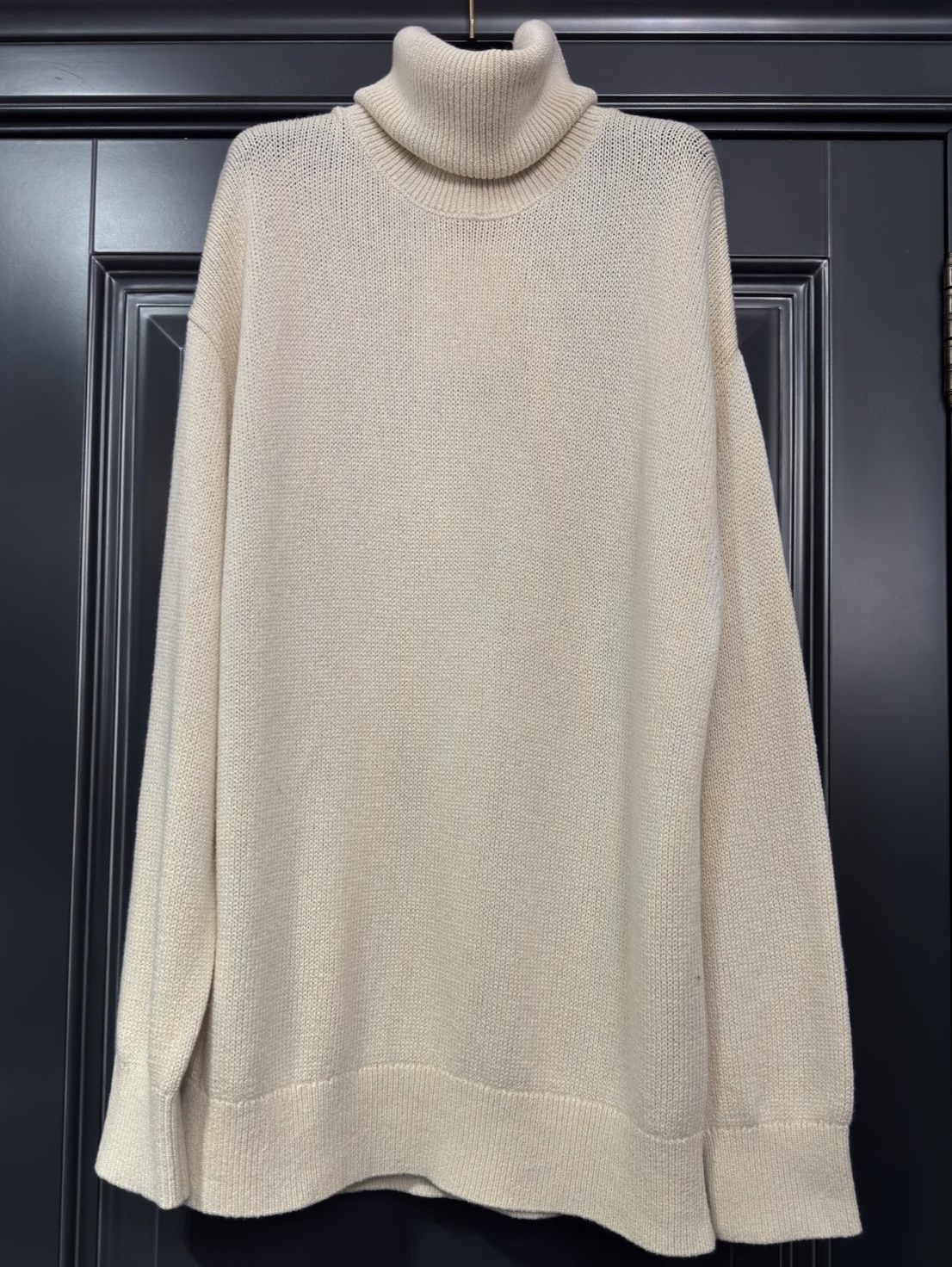 Свитер Totême смотреть фото