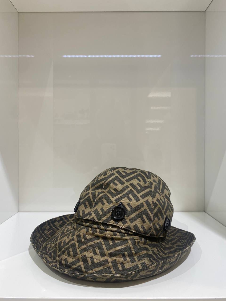 Панама Fendi смотреть фото