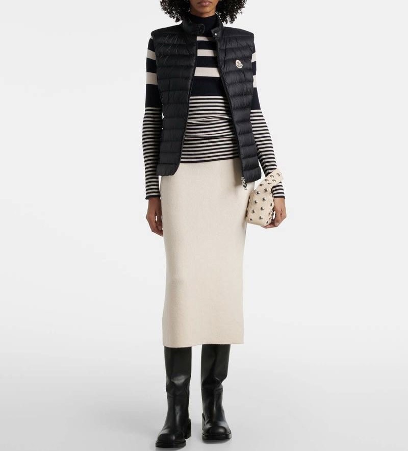 Кофта Moncler смотреть фото