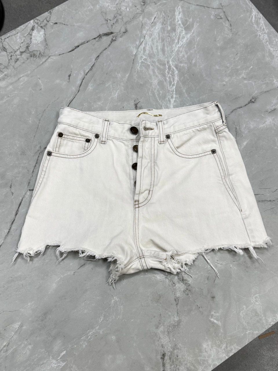 Джинсовые шорты Saint Laurent смотреть фото