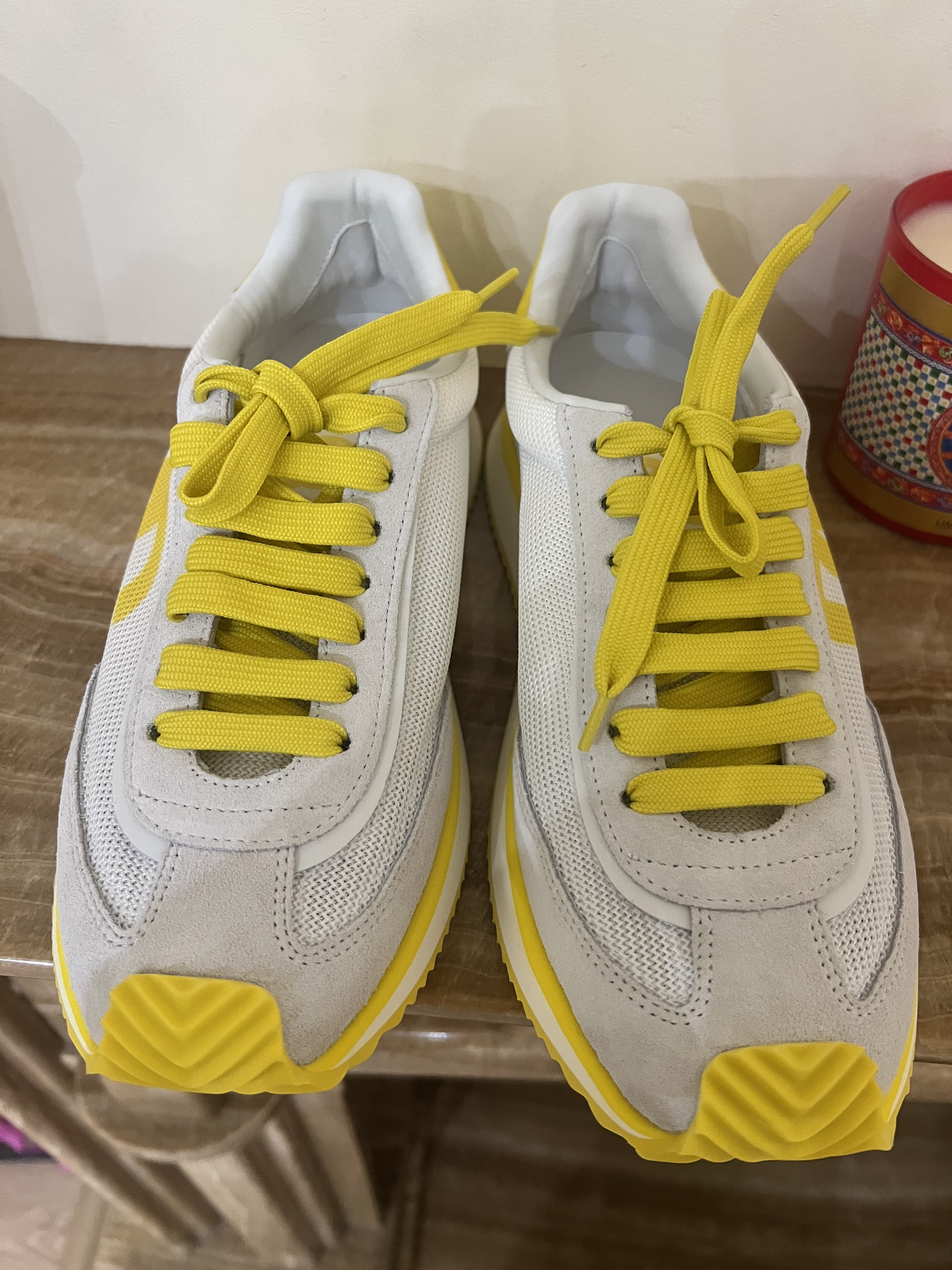 Кроссовки смотреть фото