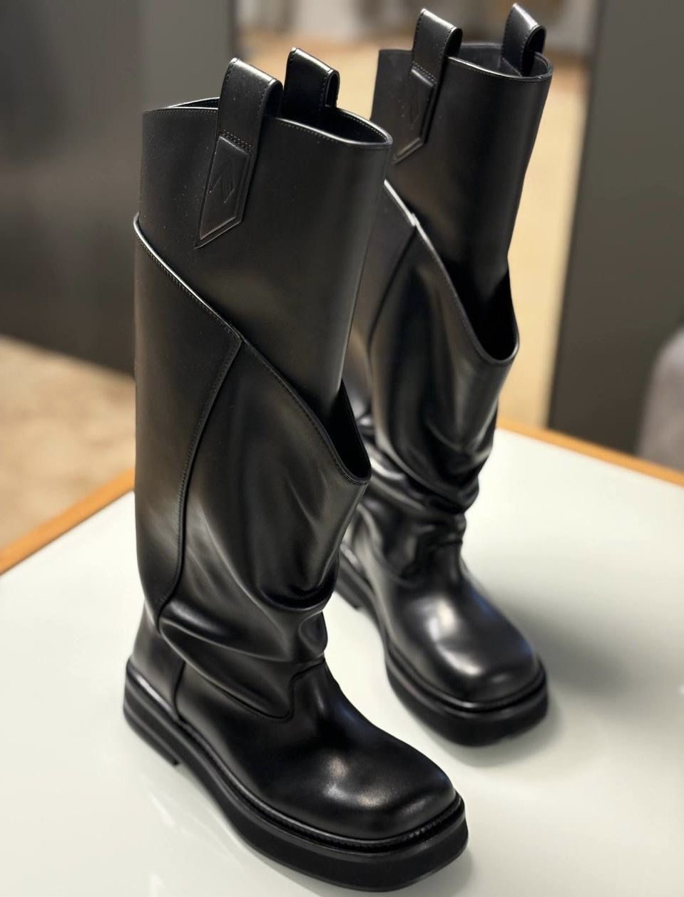 Сапоги смотреть фото