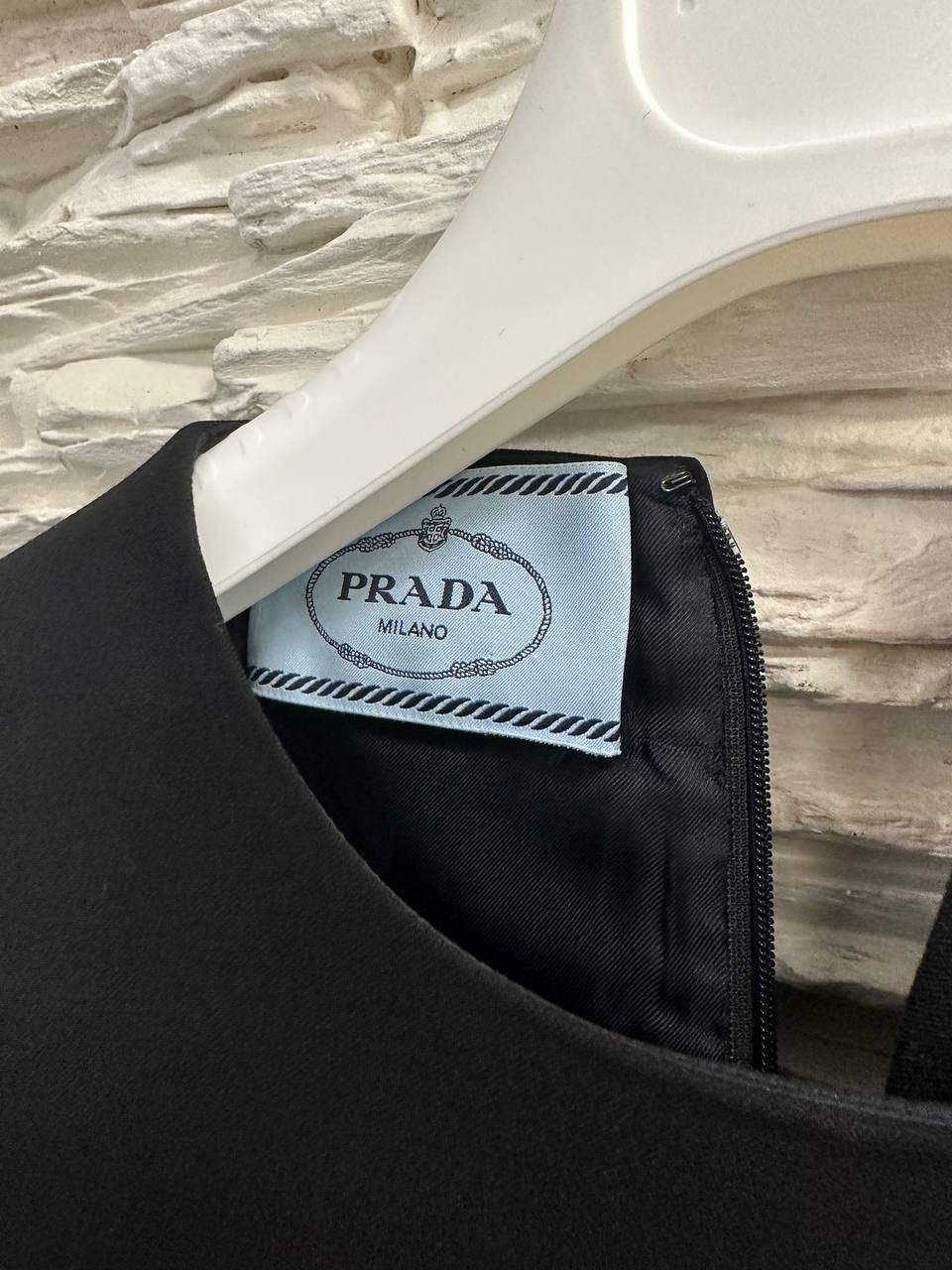 Платье Prada смотреть фото