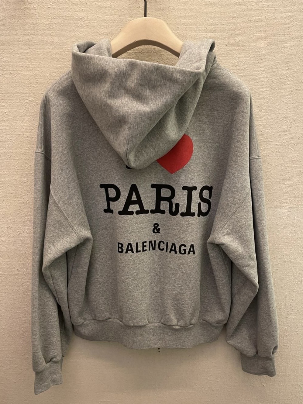 Кофта-худи Balenciaga смотреть фото