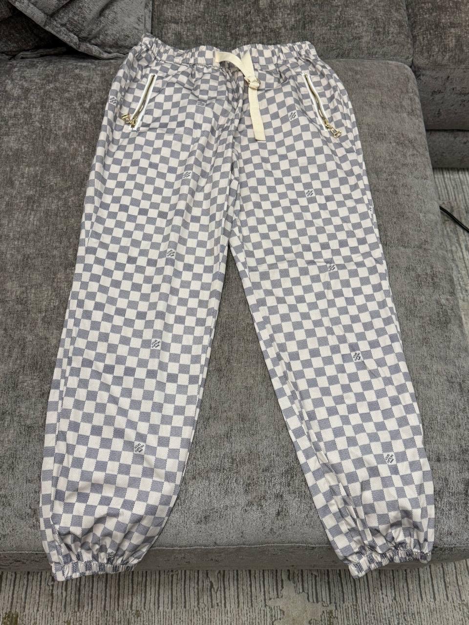 Брюки Louis Vuitton смотреть фото