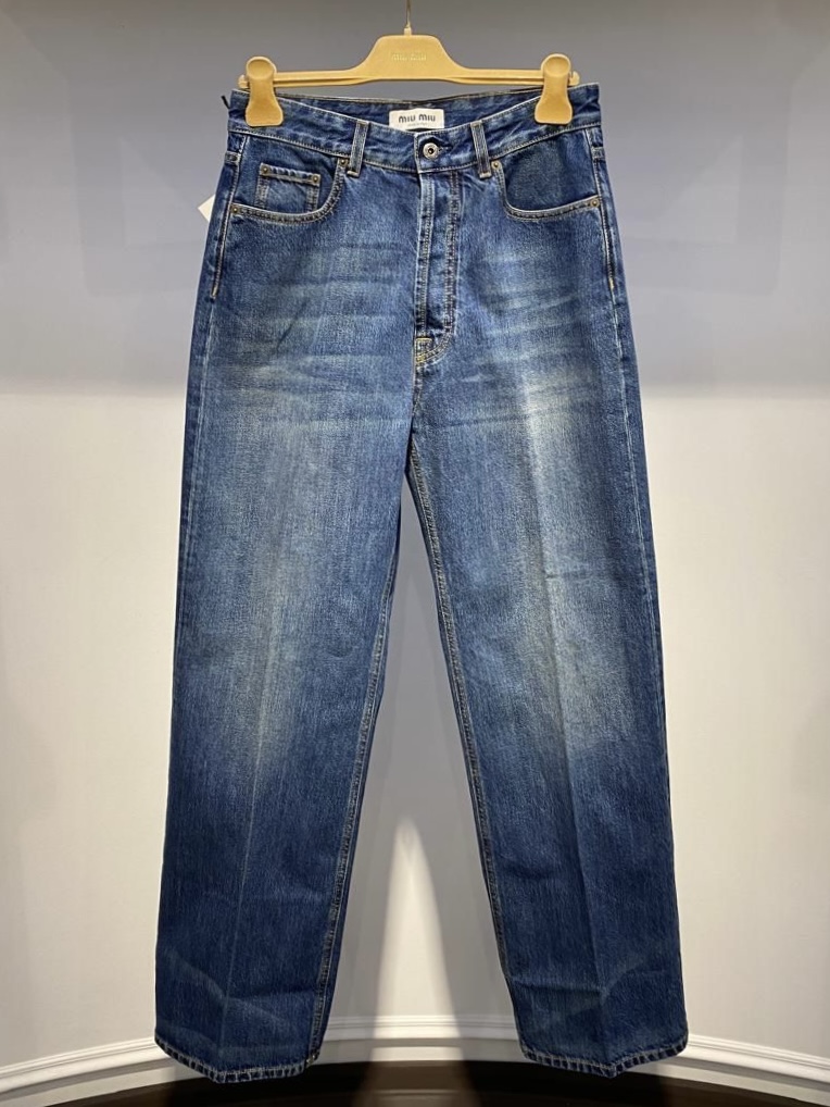 Джинсы Miu Miu смотреть фото