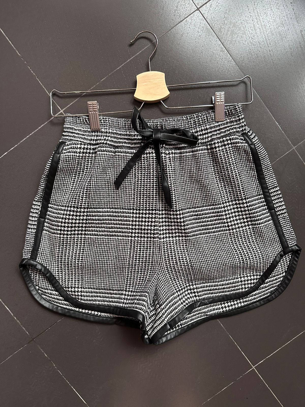 Шорты Ermanno Firenze смотреть фото