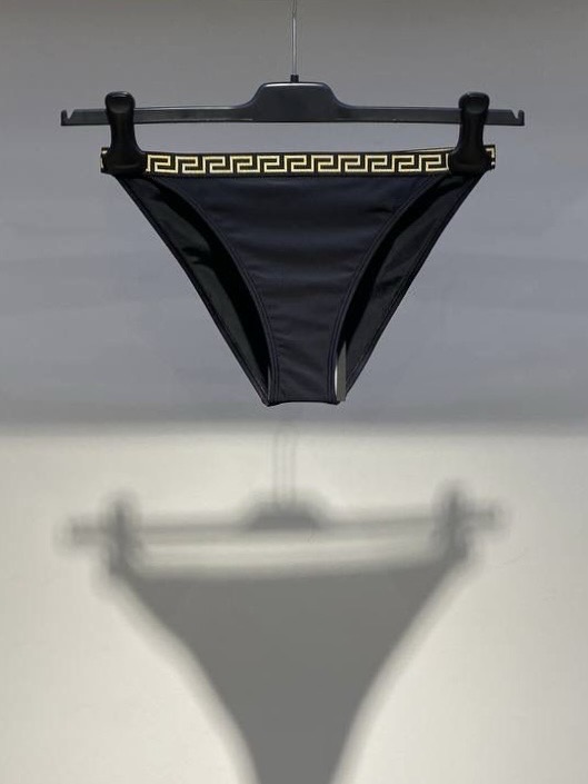 Плавки Versace смотреть фото