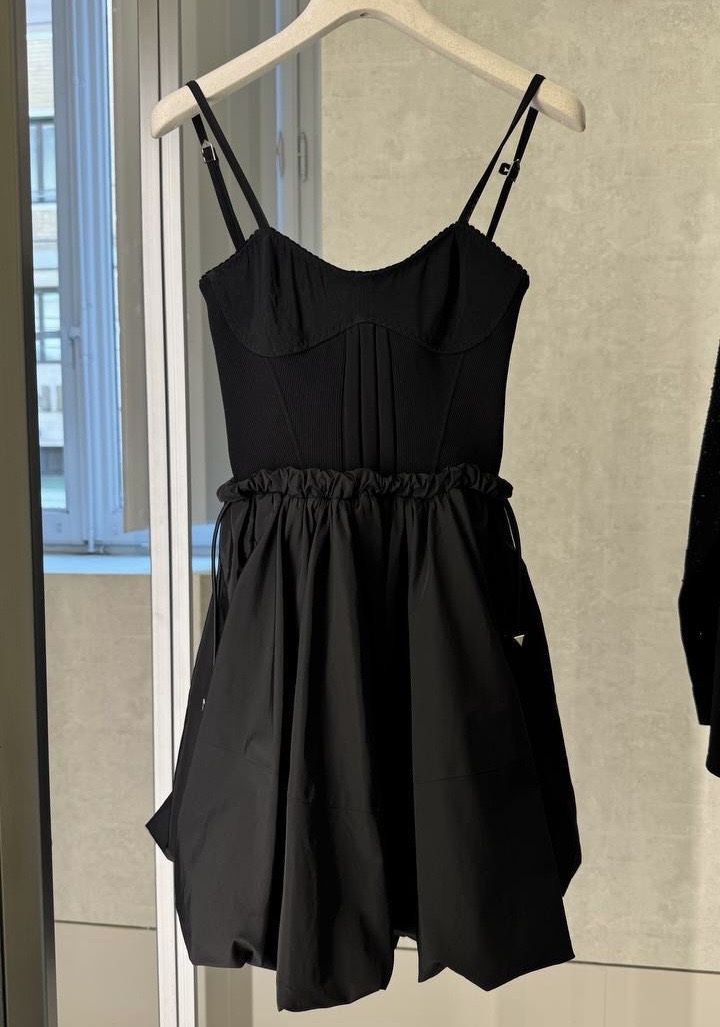 Платье The Attico смотреть фото