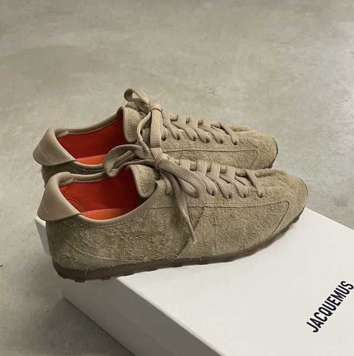 Кроссовки смотреть фото