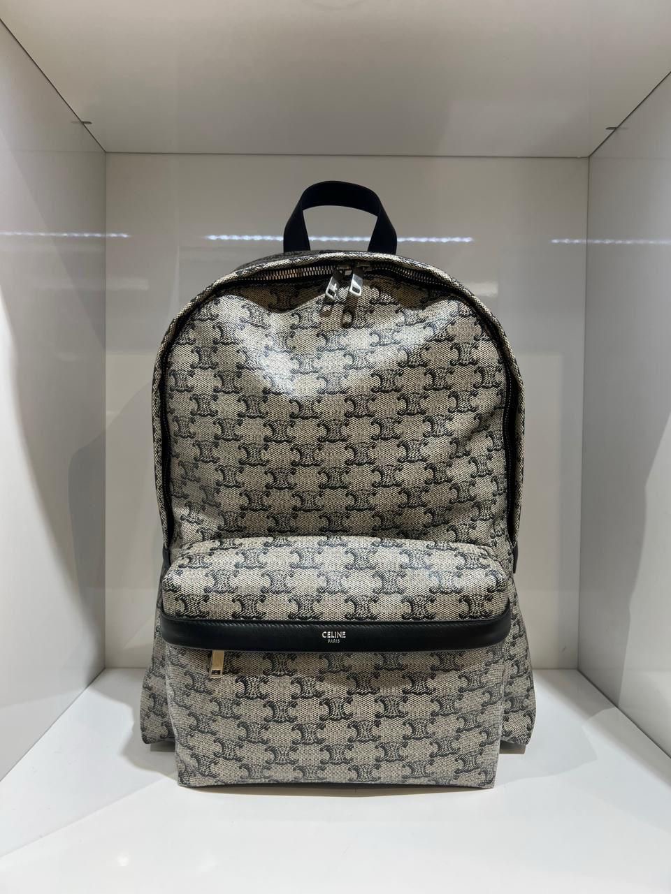 Рюкзак смотреть фото